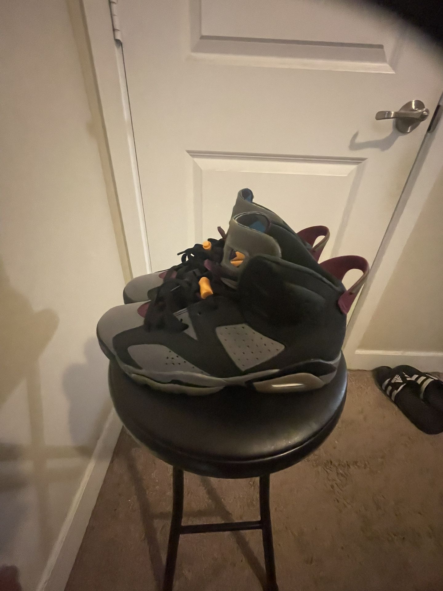 Jordan 6 Retro Bordeaux