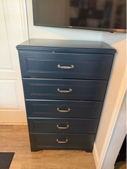 5- drawer dresser