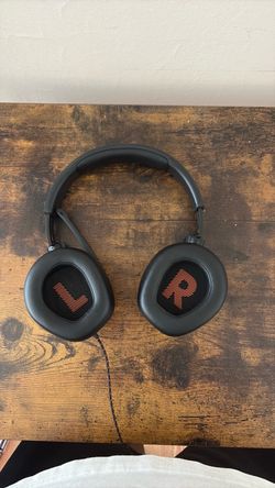 JBL headset