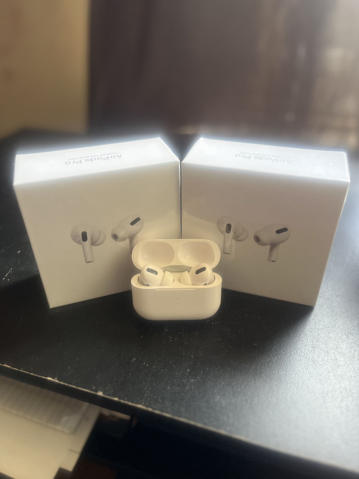 AirPods Pro Gen2 (SEALED)