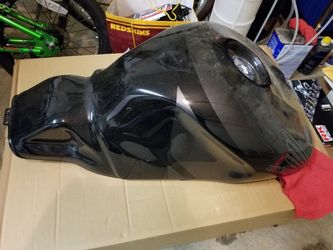 2005 Honda RC51 RVT 1000R Stock Gas Tank