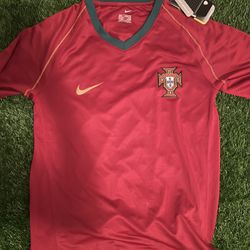 Men’s Portugal Home Soccer Jersey – Large – Brand New