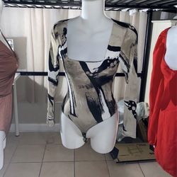 Bundle Women Clothes - Bodysuits And Dress 