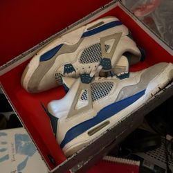 Jordan 4