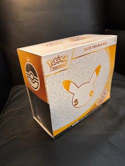 Pokemon 30th ETB