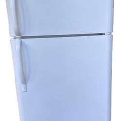 Top Freezer FRIGIDAIRE Refrigerator