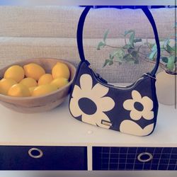 Floral Bag by Icing!