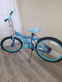 Bicycle  HUFFY 20" para niñas