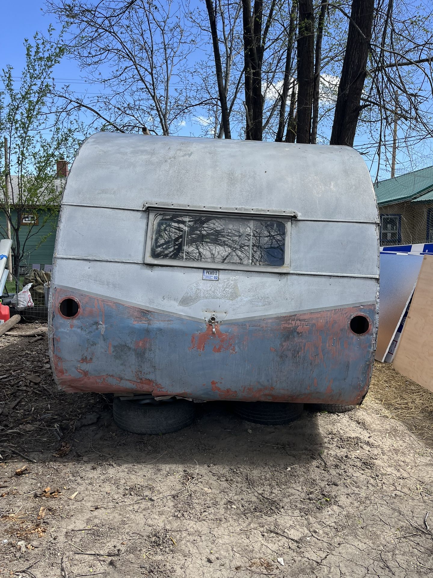 SHASTA TRAILER CLASSIC 1959,NO NEED TITTLE,LESS THAN 2,000 POUNDS.