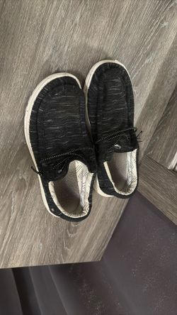 Big Kids Hey Dude Shoes 