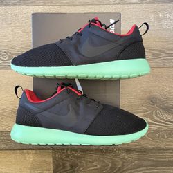 Nike Roshe Run ID Yeezy Sz 10 100% Authentic Nike iD