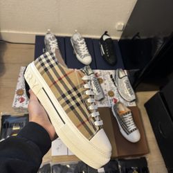 Burberry Shoes