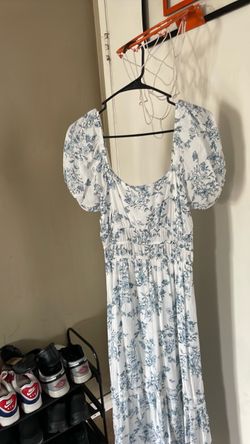White Blue Floral Puff Sleeve Maxi Dress
