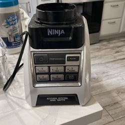 Ninja 1200 Watts Base And Cups