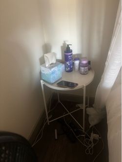 White ikea nightstand/small white table