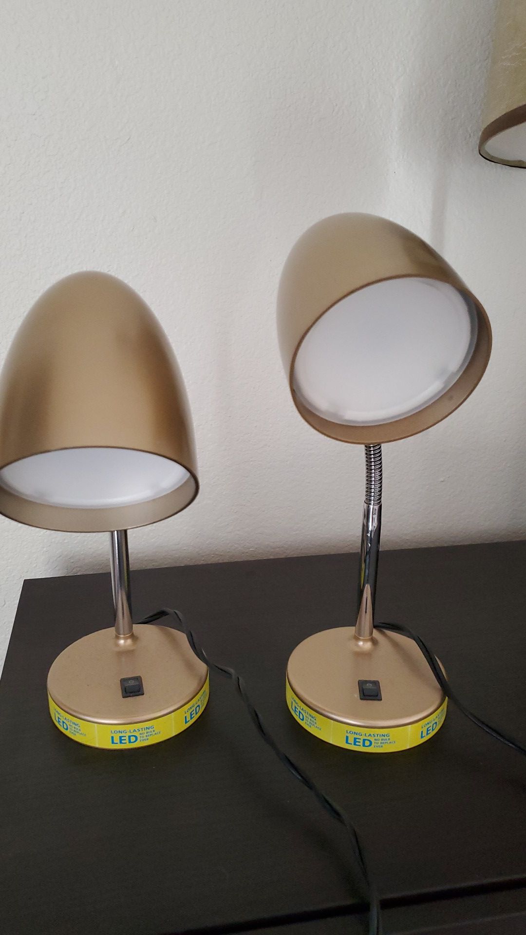 2 Led Desk Lamps