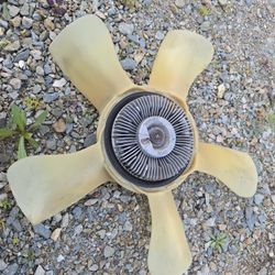 2011-2018 DODGE RAM 1500 5.7L RADIATOR COOLING FAN BLADE W/ FAN CLUTCH OEM