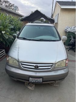 2001 Toyota Sienna