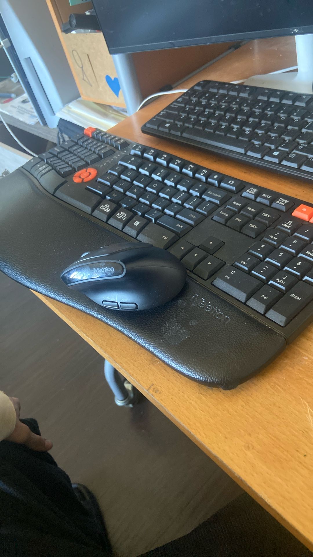 Wireless Mouse & Keyboard 
