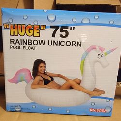 HUGE 75" Rainbow Unicorn Pool Float