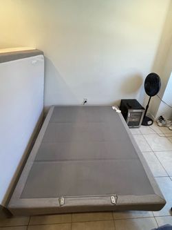 Tempur Pedic adjustable frame (OBO)