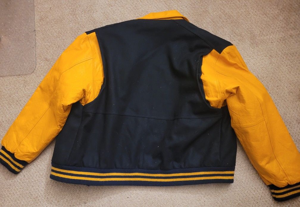 leaderman yellow varsity jacket XL