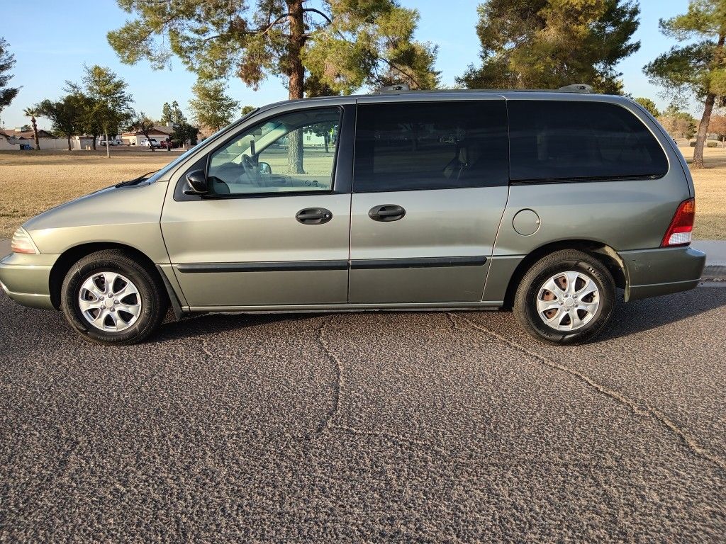 2002 Ford Windstar Cargo