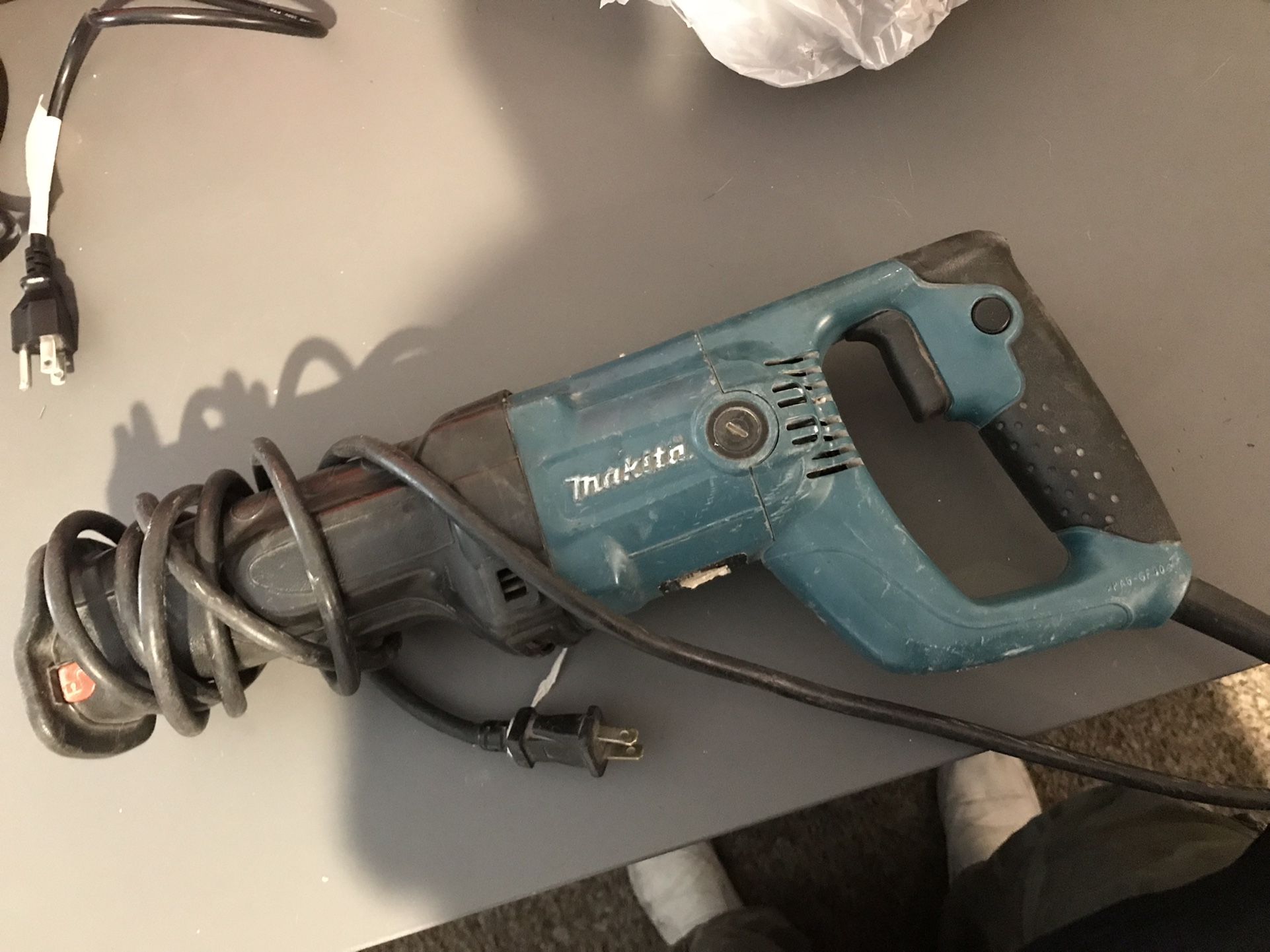 Makita Sawzall 120V