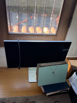 Set of three good condition Apple monitors