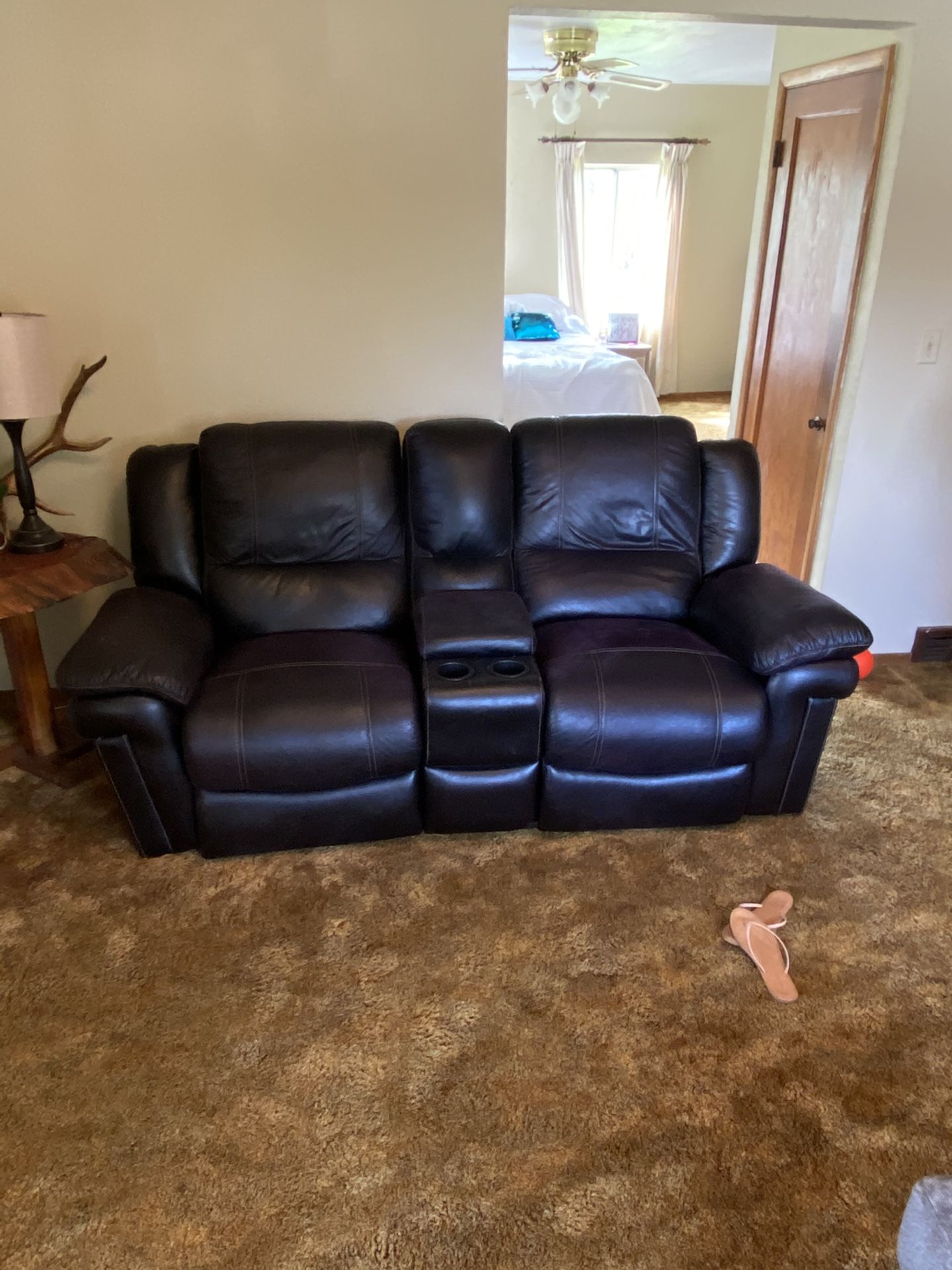 Recliner chairs