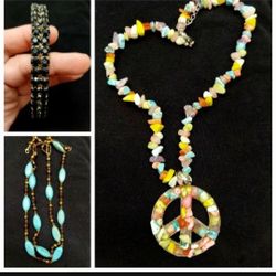Good quality fashion necklaces lot of 3 with
Turquoise & other stones perfect for any outfit 
Like new $14
Pick up in Mckinney 