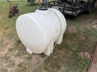 225 gal water tank