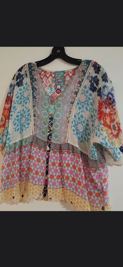 Johnny Was Womens floral Blouse