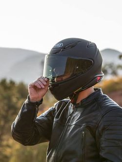 (L)Shoei Helmet Rf-1400 Used In Good Condition
