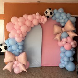 Gender Reveal Decor