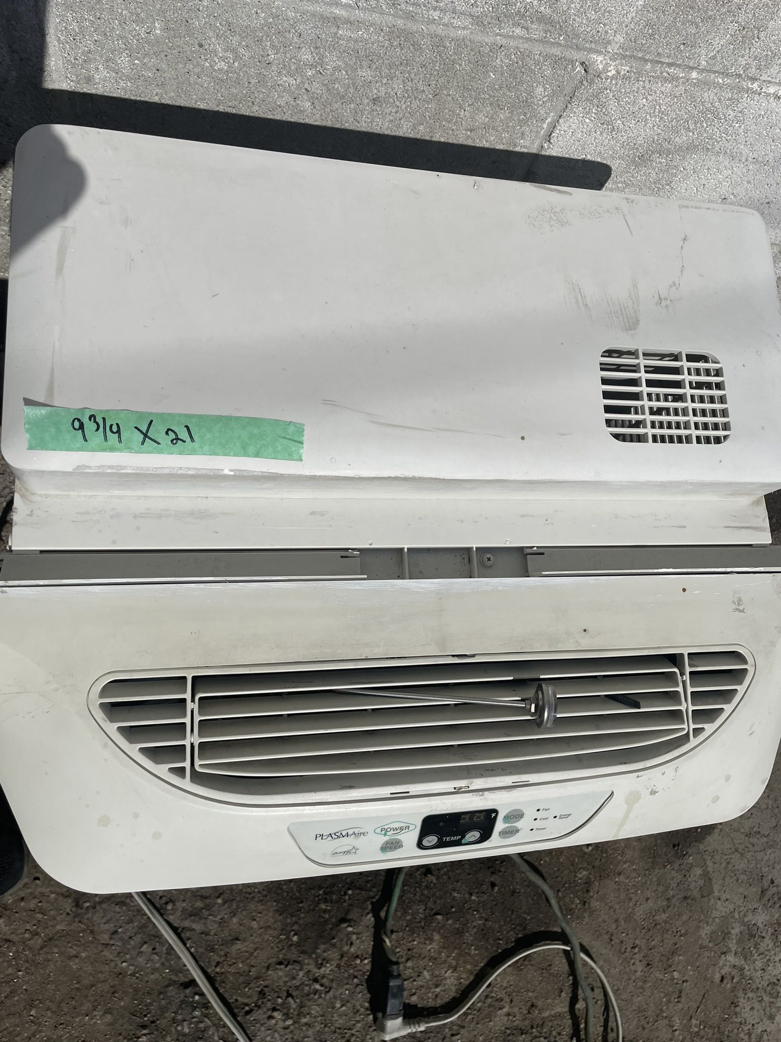 Ac Unit Works Good 65°