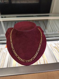 14ksolid gold necklace 28 grams 26 Long layway available 10% Dwon if you interested please make sure you ask for Maribel thank you