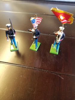 Antique marine soliders toys