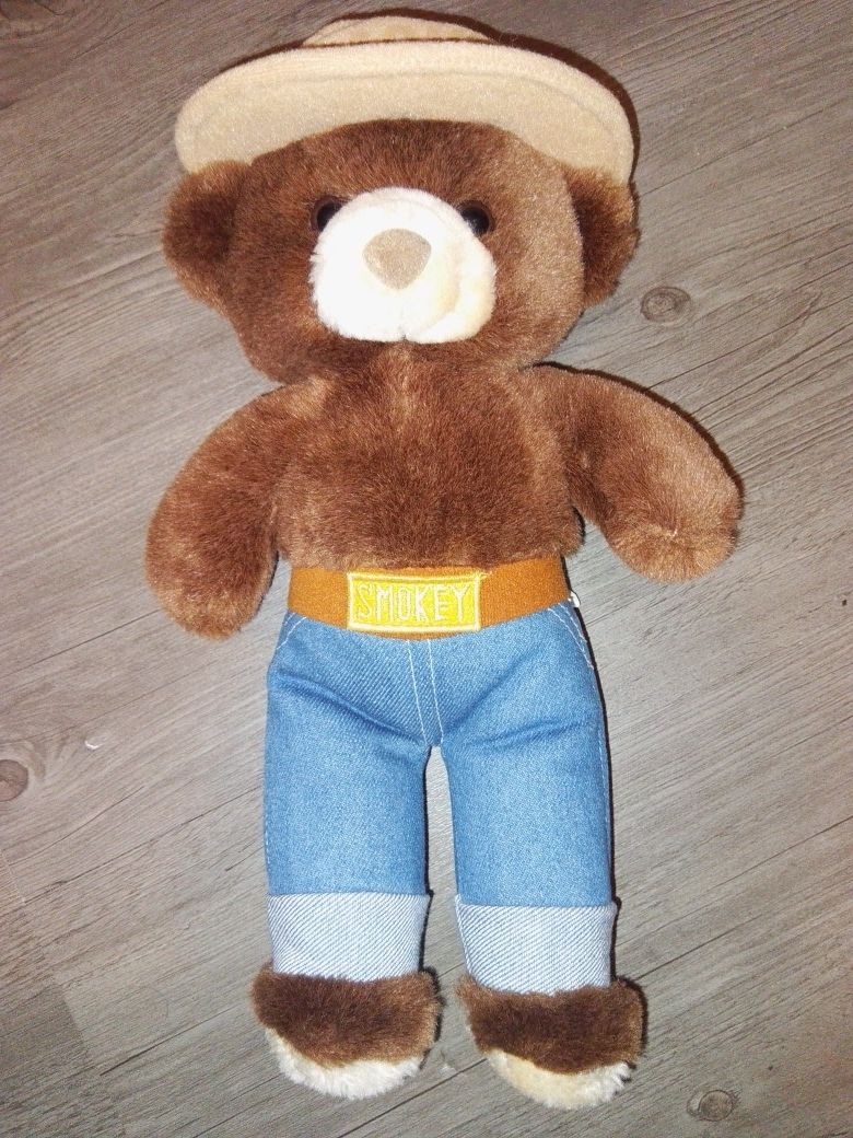 Vintage 1985 Plush Smokey The Bear Official Licensee Three Bears Inc.