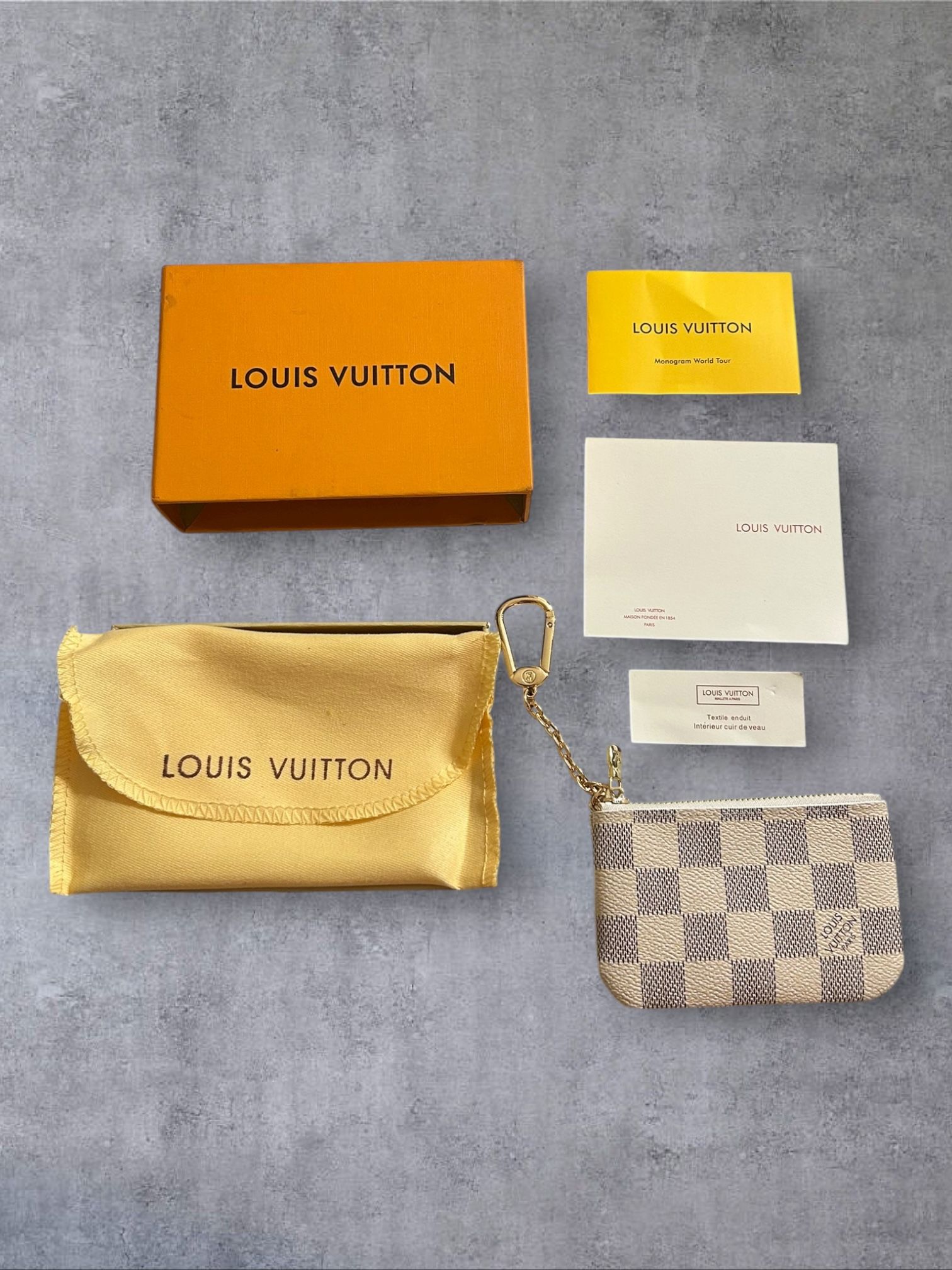 Woman’s Wallet/Cardholder