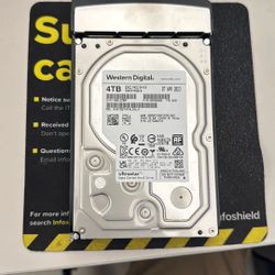 Western Digital/ 4TB SE SATA Hard Drive