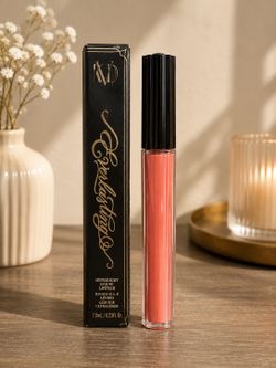 KVD Beauty Everlasting Hyperlight Liquid Lipstick in Dragon Bones (36)