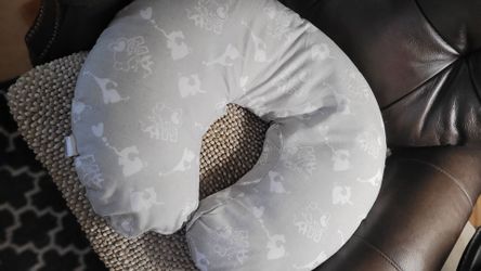 NURSING PILLOW w Gray Elephant Cover