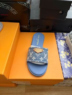 LV women sandals