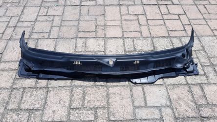 2011-2018 Dodge Ram Cowl Grille