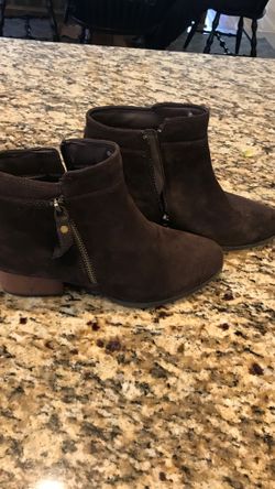 Blondo Brown Suede Boots 