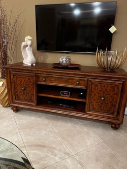 Entertainment Credenza