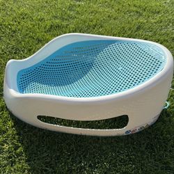 Baby Bathtub Support