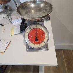Scale 10lbs