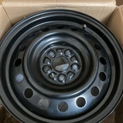 2003 Toyota Corolla S Wheels And Hubcaps_ 4 Piece Set In Box.  